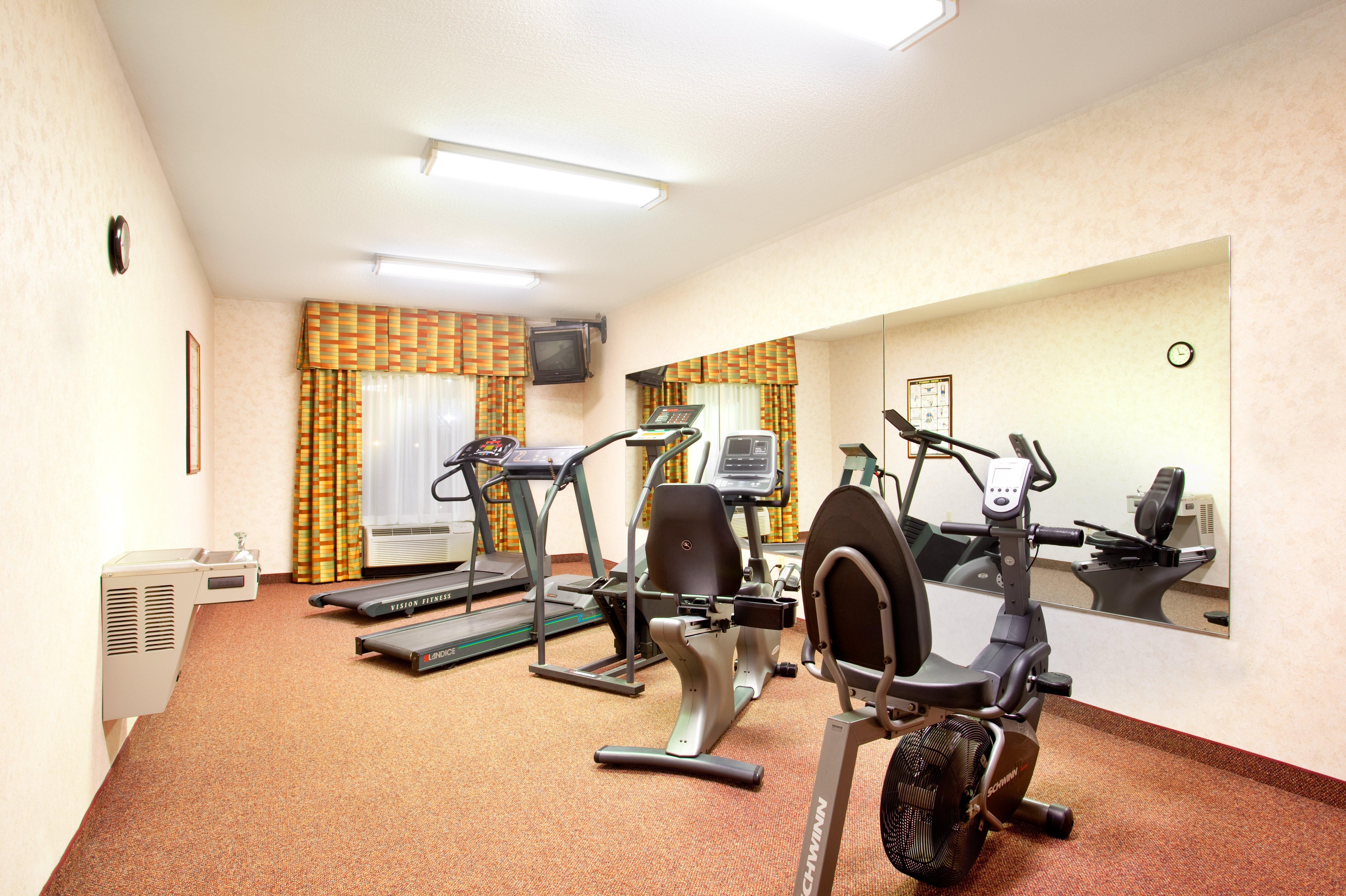 Best Western Plus Bourbonnais Hotel & Suites Экстерьер фото